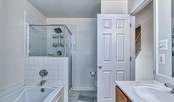 5832 COWLING Ct, Alexandria, VA 22304