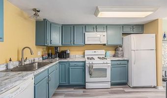 239 Fieldcrest St, Ann Arbor, MI 48103