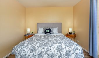 33 HUALALAI St 310, Hilo, HI 96720