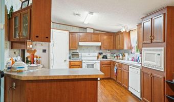 1837 Quail Roost Dr, Alford, FL 32420