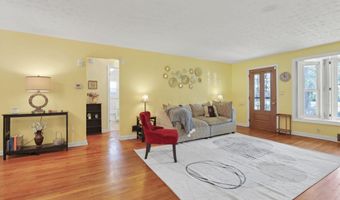 1205 Kenwick Rd, Columbus, OH 43209