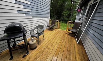 6 Davis Dr, Barnstead, NH 03225