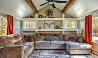 121 Jenckes Hill Rd, Lincoln, RI 02865