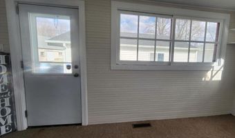 430 N Simon St, Ada, OH 45810