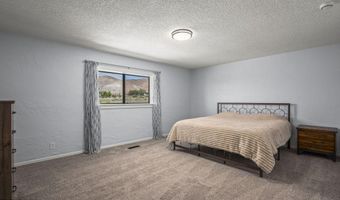 129 Edith Ln, Dayton, NV 89403