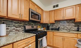 11 SUNSET Ave, Bayonne, NJ 07002