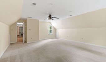 12439 N OAKS Dr, Ashland, VA 23005