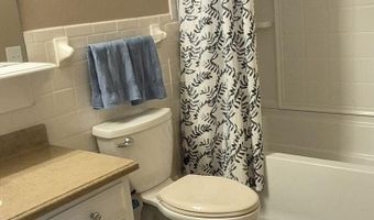 7930 Rolling Hills Dr, Athens, OH 45701