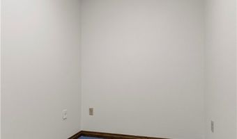 600 Commerce Dr, Coraopolis, PA 15108