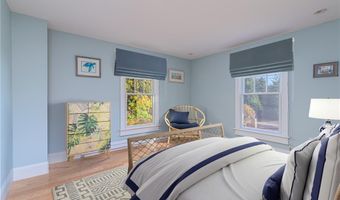 30 Bonnet View Dr, Jamestown, RI 02835