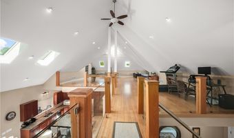 2969 Huntington Way, Aurora, OH 44202