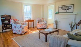 127 Willow Ave, Little Compton, RI 02837