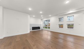 460 W Stadium Blvd, Ann Arbor, MI 48103