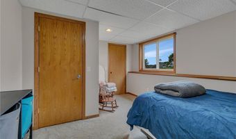 409 Highlands Dr, Albany, MN 56307