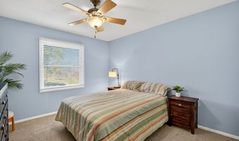 1915 NW Hickory Ln 8, Ankeny, IA 50023