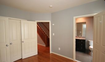 2831 11TH St N, Arlington, VA 22201