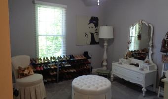 9105- J LINCOLNSHIRE Ct #J, Baltimore, MD 21234