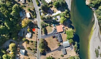 98465 N BANK CHETCO RIVER Rd, Brookings, OR 97415