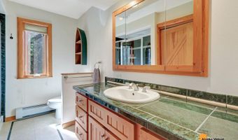11361 Hideaway Trl, Anchorage, AK 99507