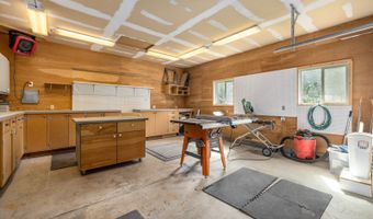 580 Hollow Ln, Bigfork, MT 59911