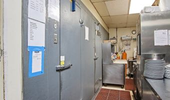 955 E 173 Rte, Antioch, IL 60002