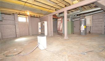 928 Delia Ave, Akron, OH 44320