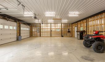 9045 E Pine Rd, Bloomfield, IN 47424