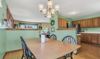 471 Linden Ln, Antioch, IL 60002