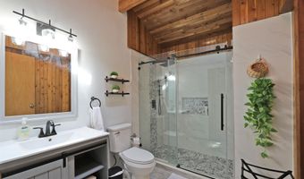 707 Benton Hill Rd, Becket, MA 01223