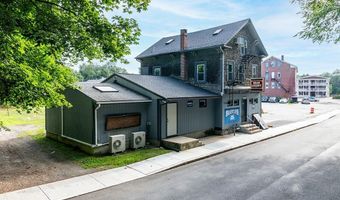 104 Canal St, Blackstone, MA 01504