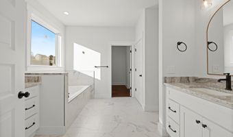 3471 Hawks Creek Dr, Apison, TN 37302