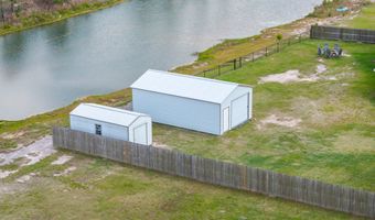 404 Zoarbella Dr, Baxley, GA 31513