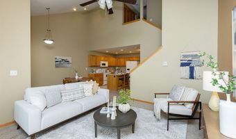 2833 Orinoco Ct SW, Altoona, IA 50009