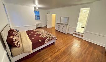 9 Birch Hill Rd, Albany, NY 12211