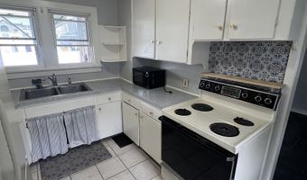 418 Woodworth Ave, Alma, MI 48801