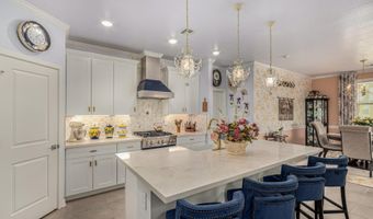 348 S SAN ANTONIA Ln, Casa Grande, AZ 85194