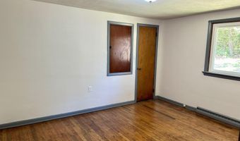 135 S Main St, Barnegat, NJ 08005