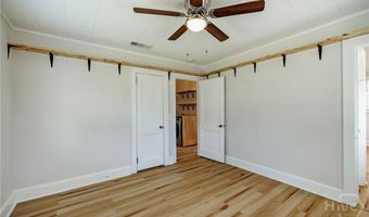 120 Whitehall Rd, Athens, GA 30605
