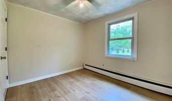 562 Buck Hill Rd, Burrillville, RI 02859