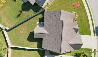 870 Vandenburg Dr, Boiling Springs, SC 29316