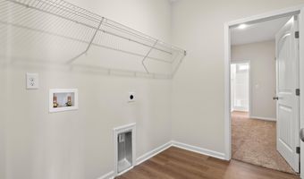 609 Bay St, Aynor, SC 29511