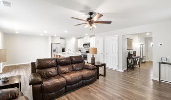 1929 Landrow Ln, Boiling Springs, SC 29316