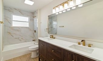 11756 S Leamington Ave, Alsip, IL 60803