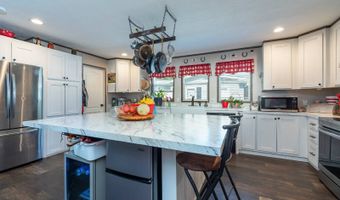 61 Avalon Dr, Arden, NC 28704