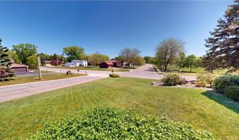 1401 Martin Rd, Albert Lea, MN 56007