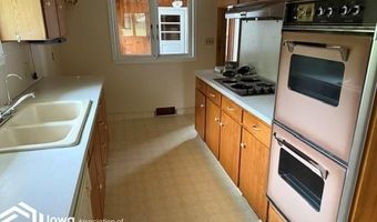 312 E Overmeyer Dr, Algona, IA 50511
