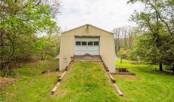 2312 Lake Ave, Allison Park, PA 15101