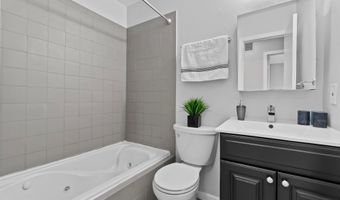 3390 WHIPPLE Ct, Annandale, VA 22003