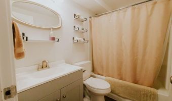 817 N 685 E, Basalt, ID 83218
