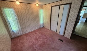 214 Westlake Rd, Ansted, WV 25812